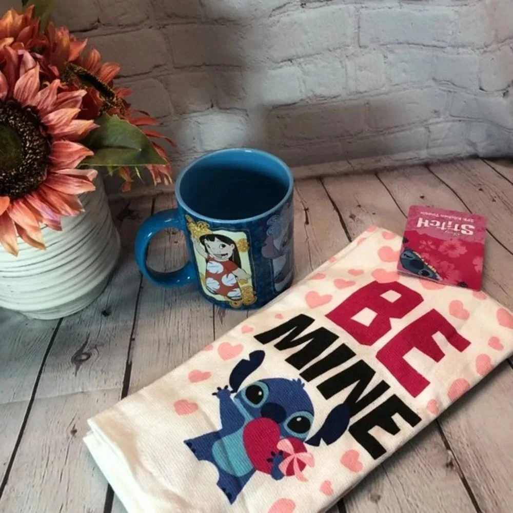 NWT Disney stitch mug and kitchen towel set